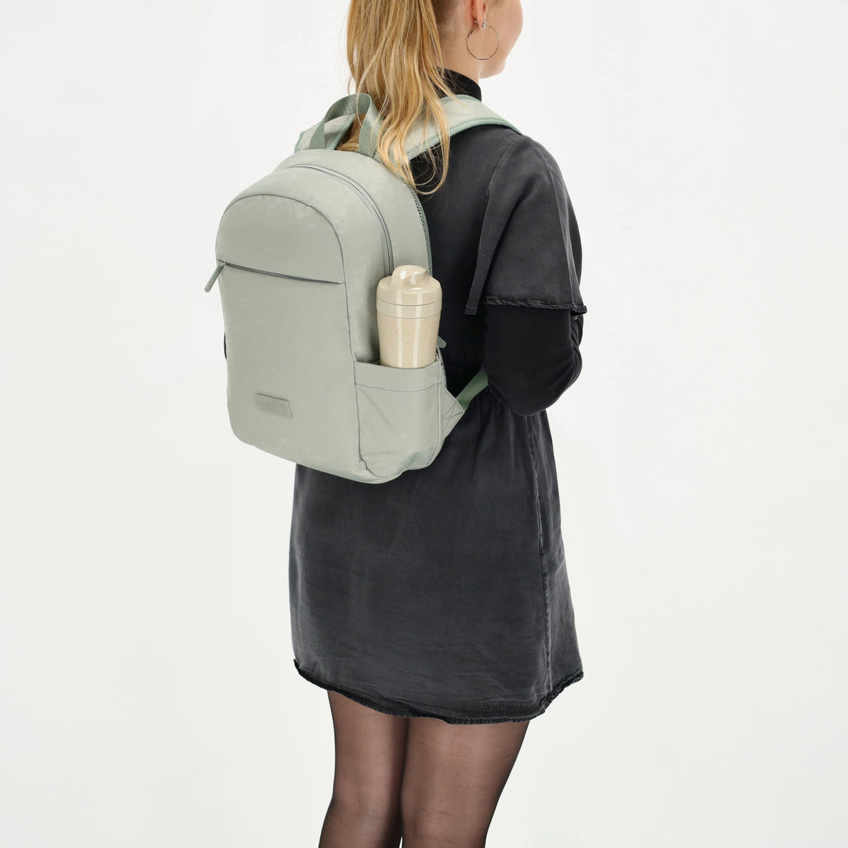 City-| Reiserucksack 24 x 38cm in Minze mit Reißverschluss - leder-accessoires.com
