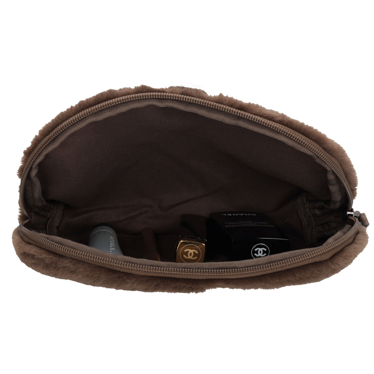 Brauner Kosmetikbeutel 23x16,5cm aus weichem Kunstfell – kompakt & praktisch - leder-accessoires.com