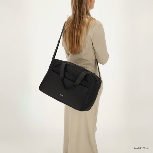 Reisetasche 41 x 28cm in Schwarz mit Aufsteckfunktion - leder-accessoires.com