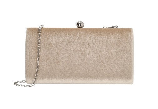 Clutch in Beige Samt-Metallic 22x12 cm aus Kunstleder mit Kettenriemen - leder-accessoires.com