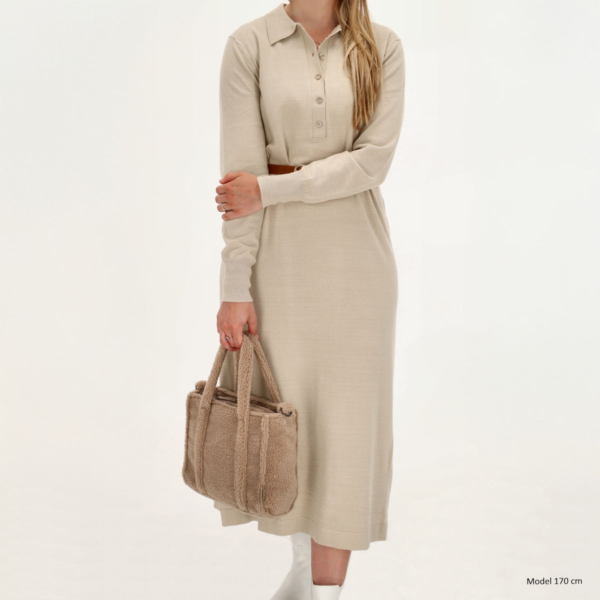 Teddy Tasche Damen Taupe 27 x 22cm – trendige Handtasche mit Schulterriemen - leder-accessoires.com