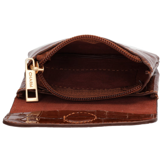 Braune Lackleder Geldbörse 11x8cm mit Krokoprägung – edel & praktisch - leder-accessoires.com