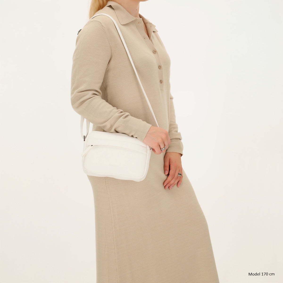 Elegante Umhängetasche 21x13,5cm Weiß in Lederoptik – Damen Accessoires - leder-accessoires.com