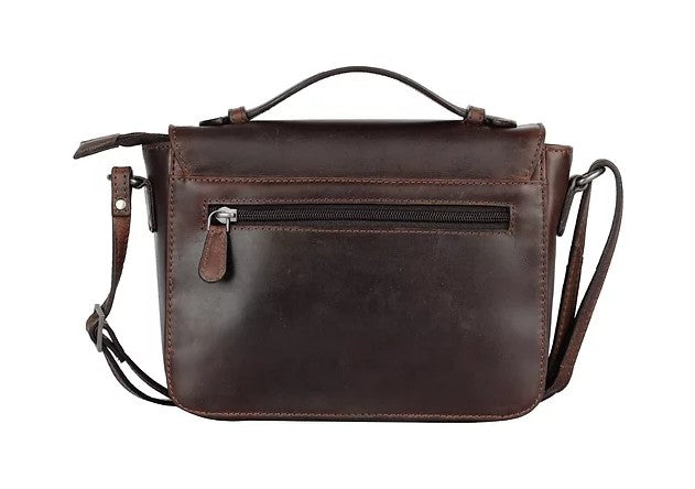 Umhängetasche aus Leder in Braun mit Überschlag und Kurzgriff - leder-accessoires.com