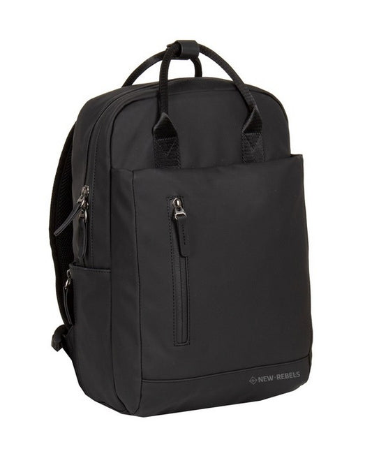 Laptoprucksack 9L in Schwarz mit verschweißten Reißverschlüssen - leder-accessoires.com