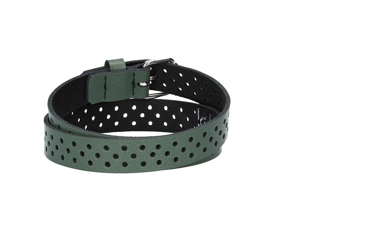 Ledergürtel Mini 20mm in Grün mit durchgehender Lochung und dunkler Rollschließe - leder-accessoires.com