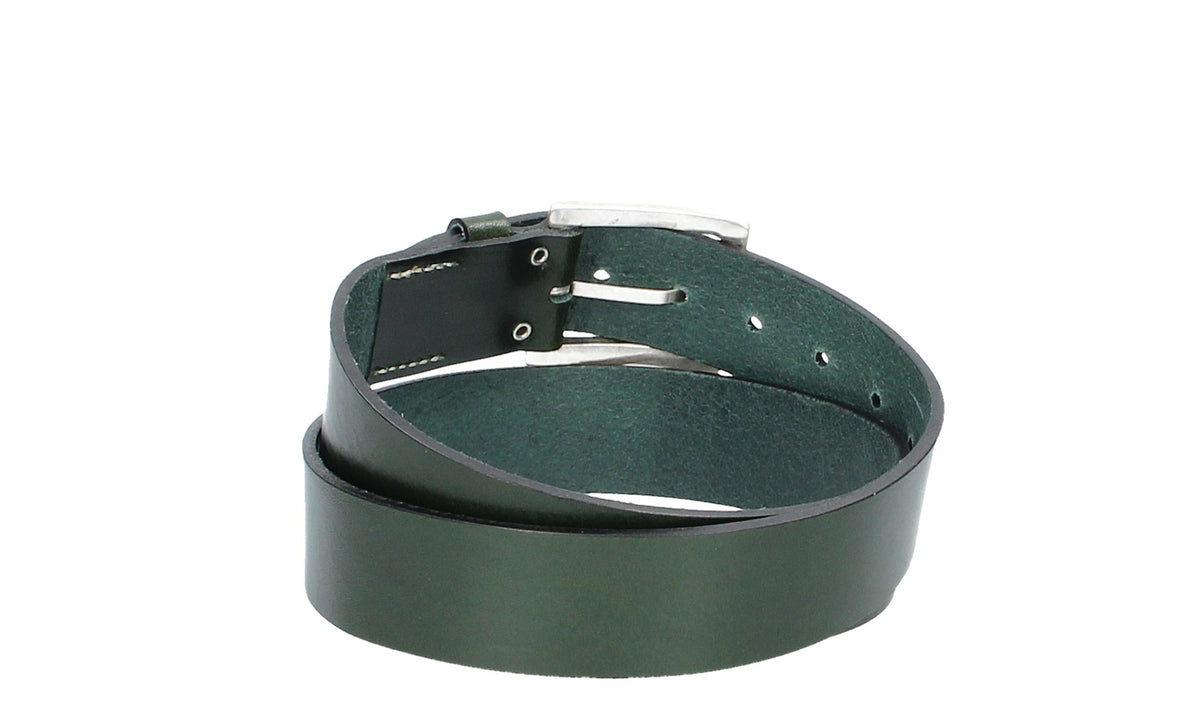 Hochwertiger Ledergürtel 40mm in Oliv mit rustikaler Schließe in Silber - leder-accessoires.com